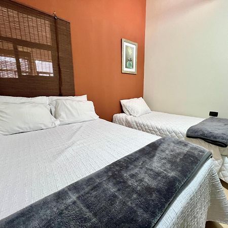 Amplio Apartamento, En Colonia Cerezos, Tercer Nivel Appartement Quetzaltenango Buitenkant foto