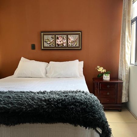 Amplio Apartamento, En Colonia Cerezos, Tercer Nivel Appartement Quetzaltenango Buitenkant foto