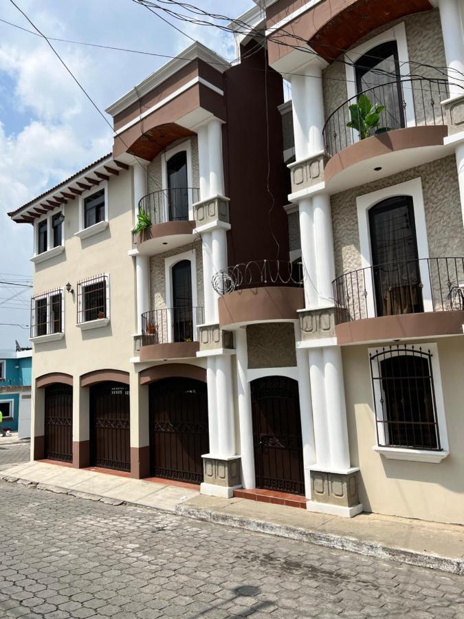 Amplio Apartamento, En Colonia Cerezos, Tercer Nivel Appartement Quetzaltenango Buitenkant foto