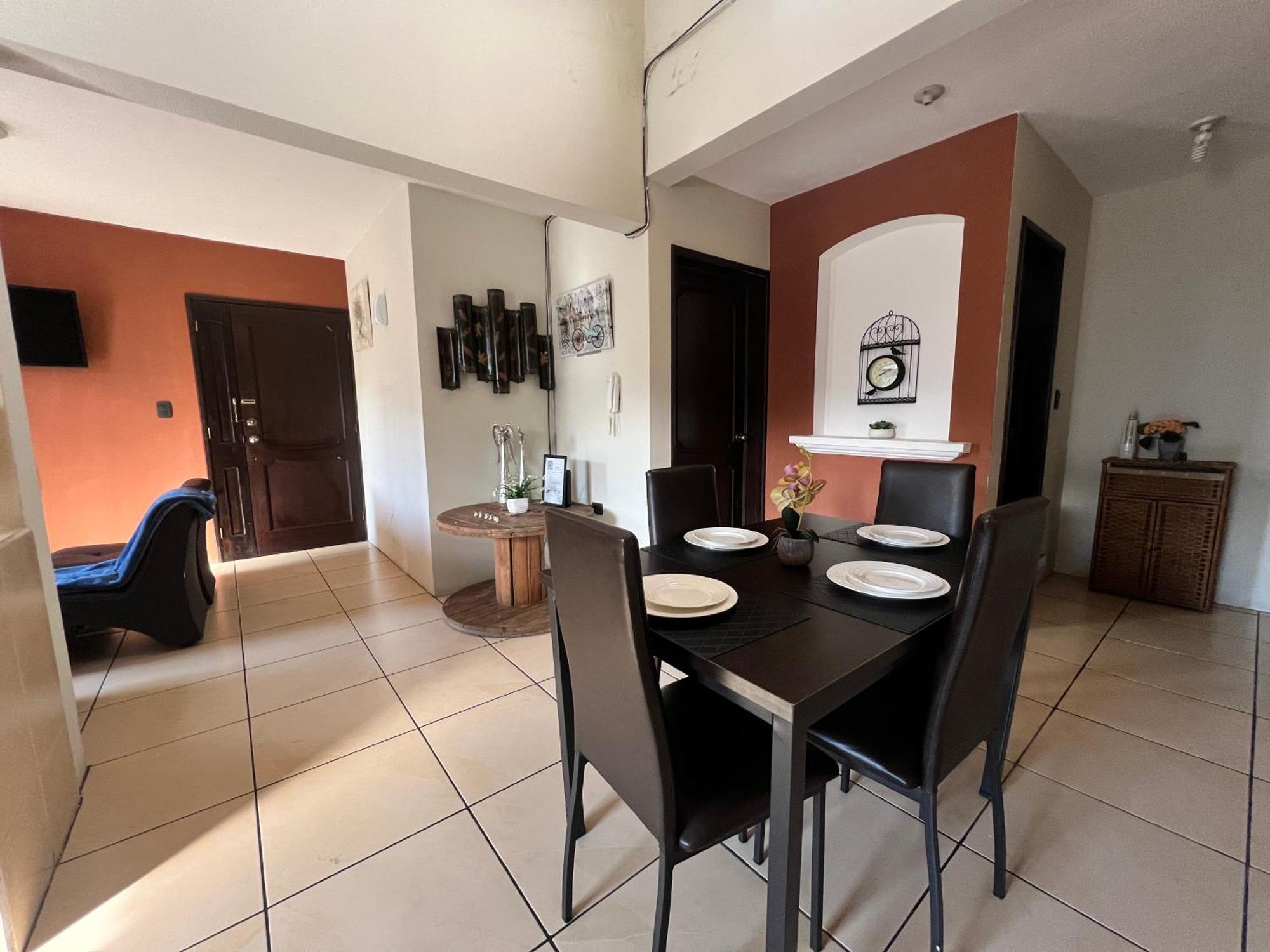 Amplio Apartamento, En Colonia Cerezos, Tercer Nivel Appartement Quetzaltenango Buitenkant foto